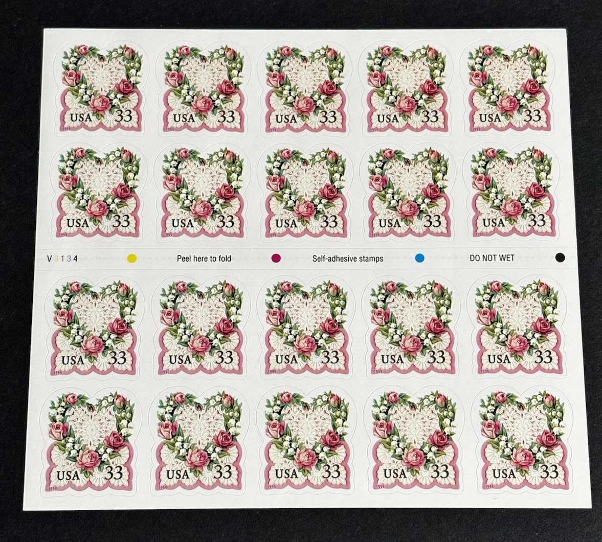 US SCOTT 3274a BOOKLET OF 20 FLORAL HEART Roses LOVE STAMPS .33 Postage Mint NH