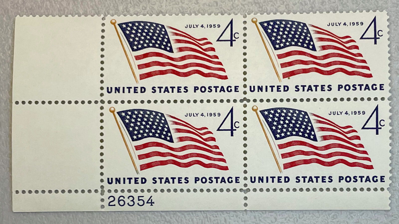 US Stamps Scott # 1132 Flag Plate Block MNH