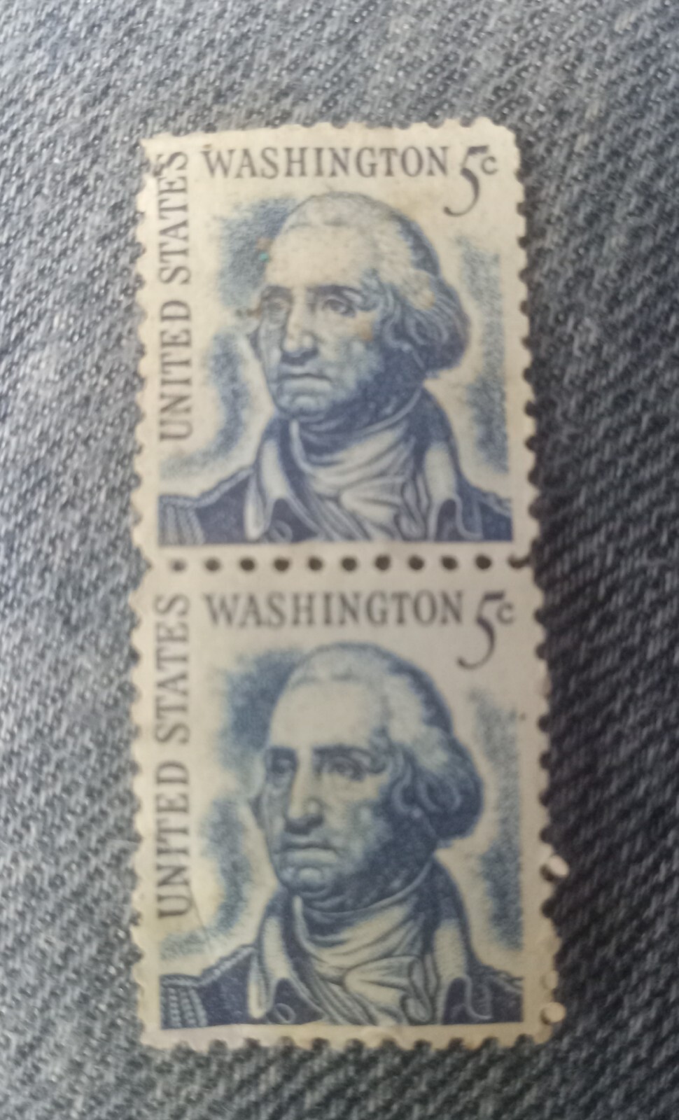 2 unused stamps, great condition, in plastic 