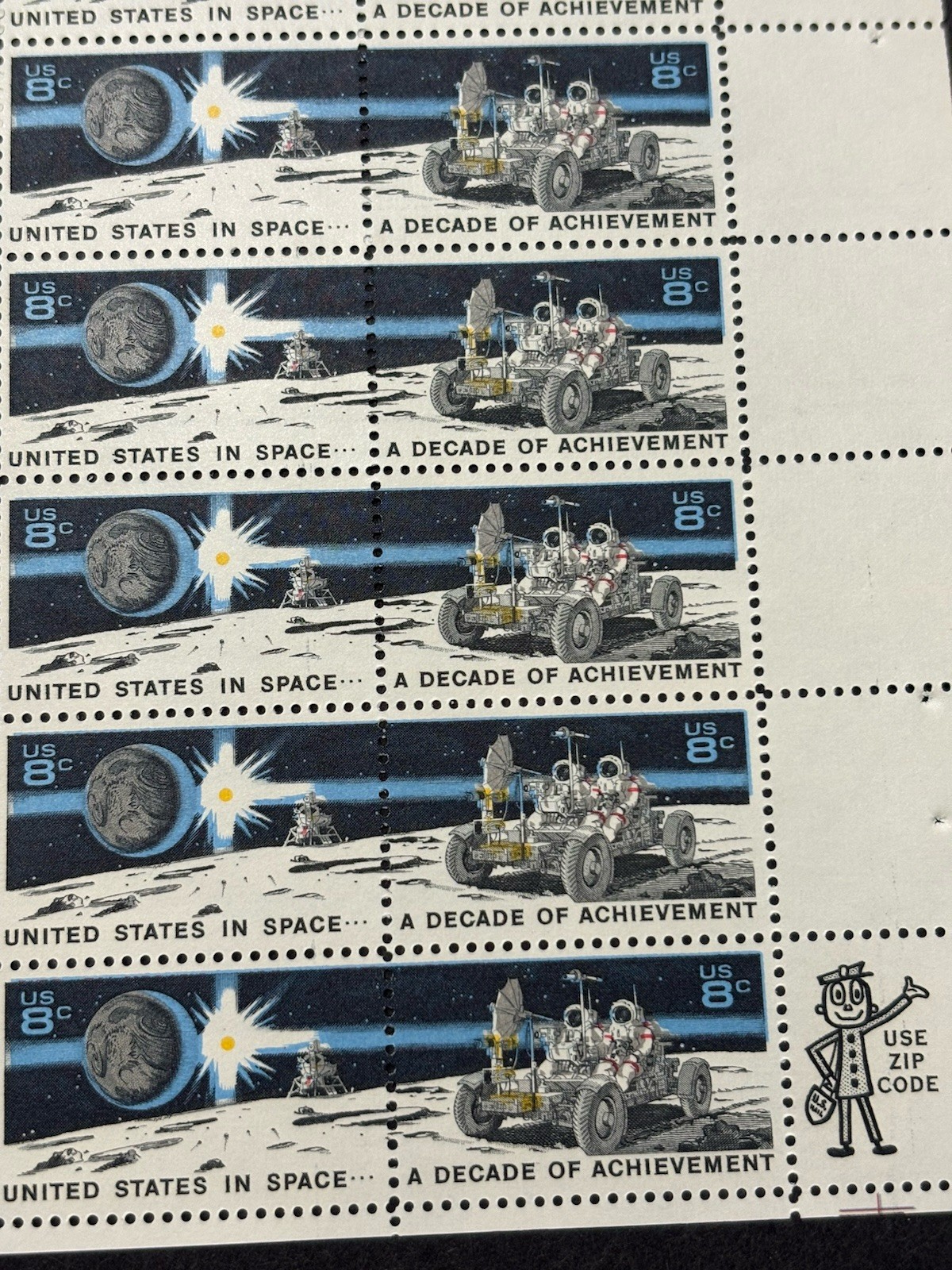 1971 US Scott #1434-35, 8c Decade of Space Achievement Stamps, MNH Block of 20
