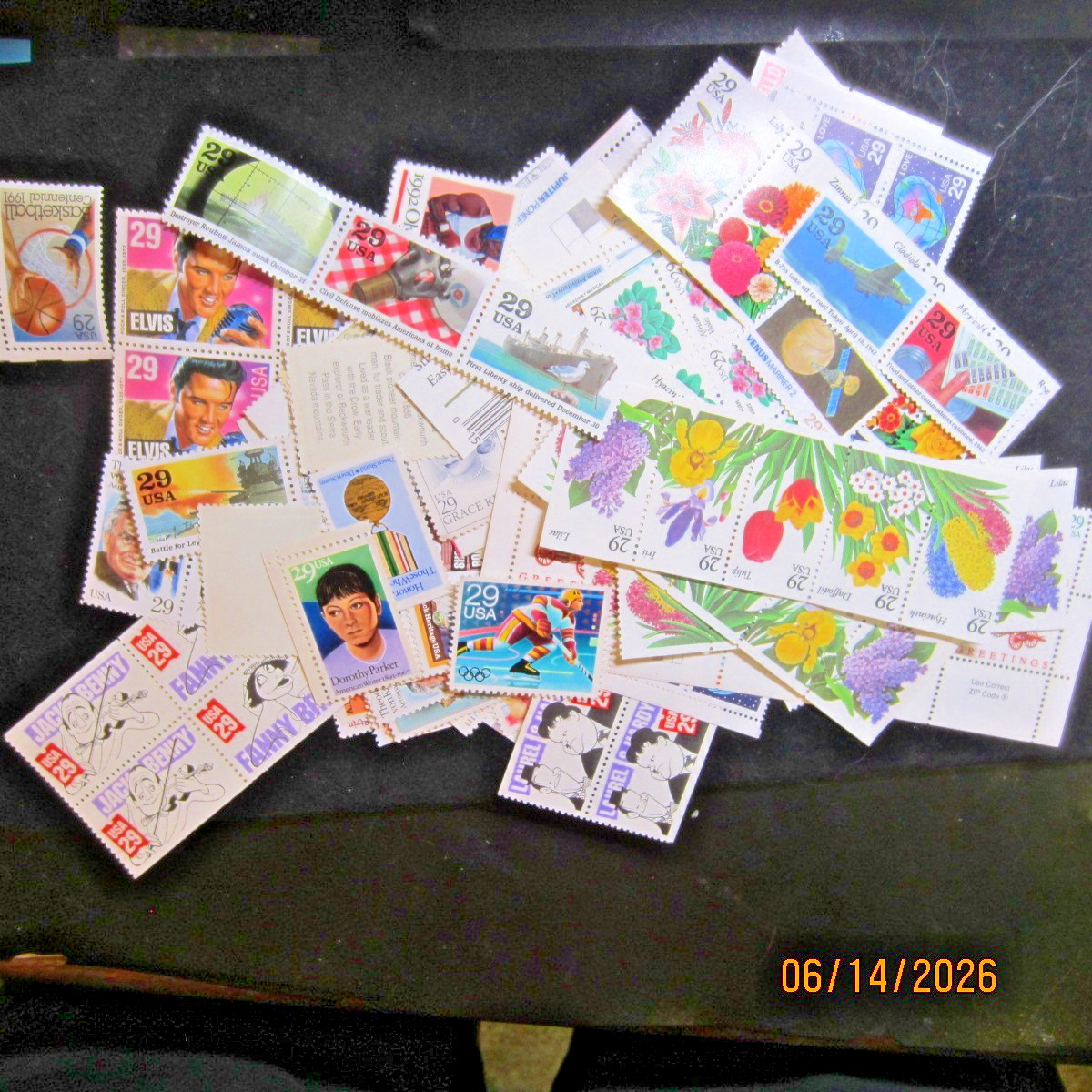 (500) TWENTY NINE Cent Mint Postage Stamps* Buy At 55% Of Face Value *STK A