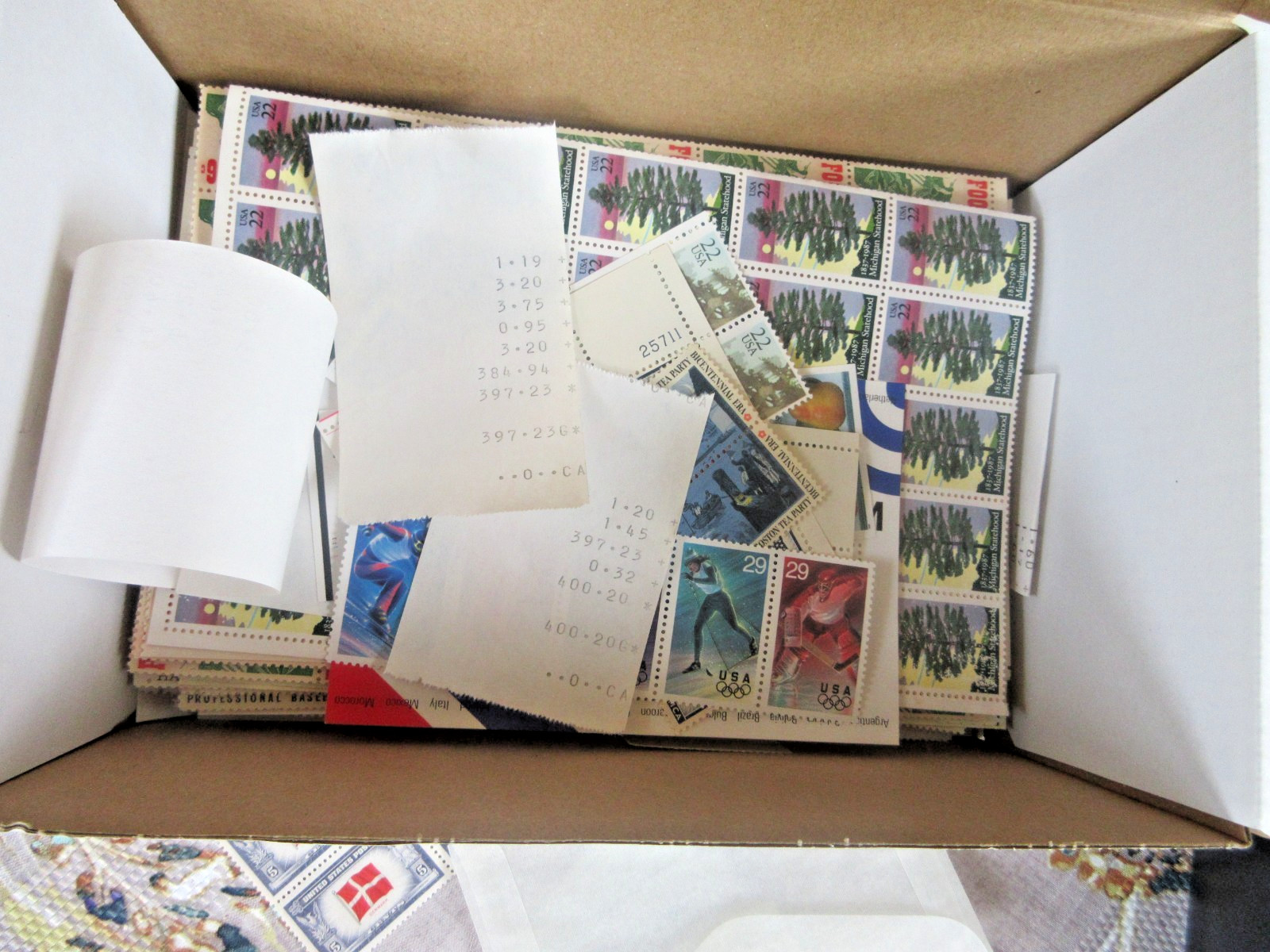Mint NH US Discount Philatelic Postage Lot W/Face Value $400.00 Under 50 %
