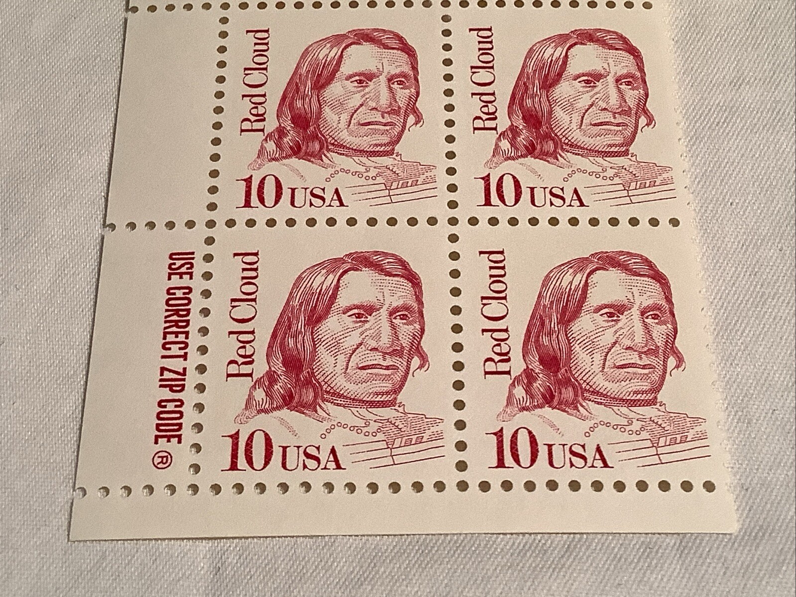 Block 20 USPS 10-Cent Great Americans Issue Red Cloud Postage Stamps s2175 MNH