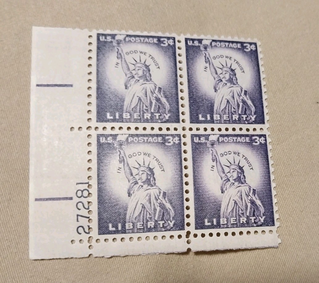 4 postage stamps Statue Of Liberty 3 Cents In God We Trust Unused
