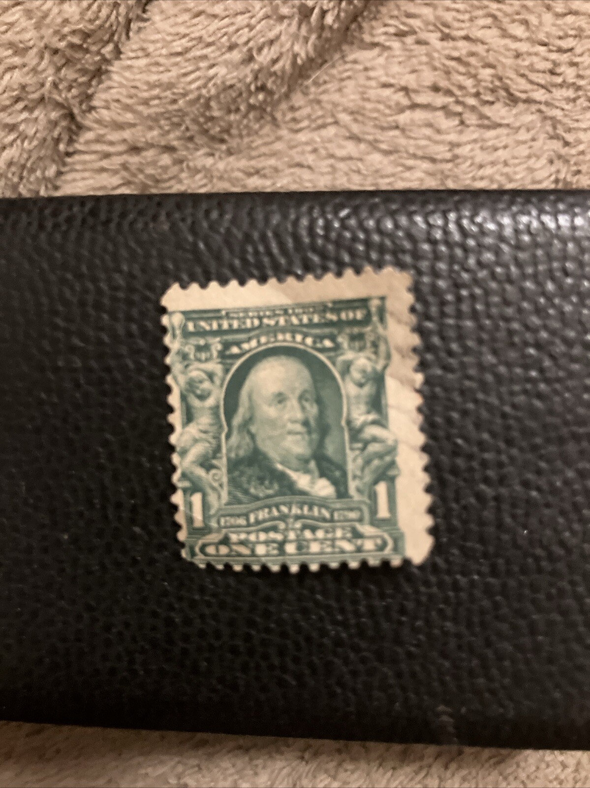 1902 1cent Ben Franklin no post marks been in family 60years