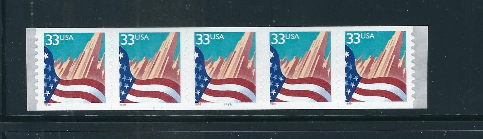 USA SC # 3281 Flag And The City Strip of five . PNC 6666A. MNH