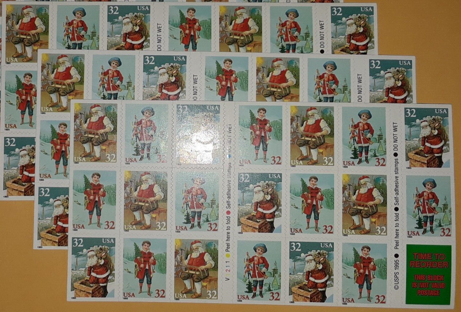 Three x 20 = 60 of CHRISTMAS SANTA & CHILDREN 32¢ US Stamps. USA Sc # 3008-3011