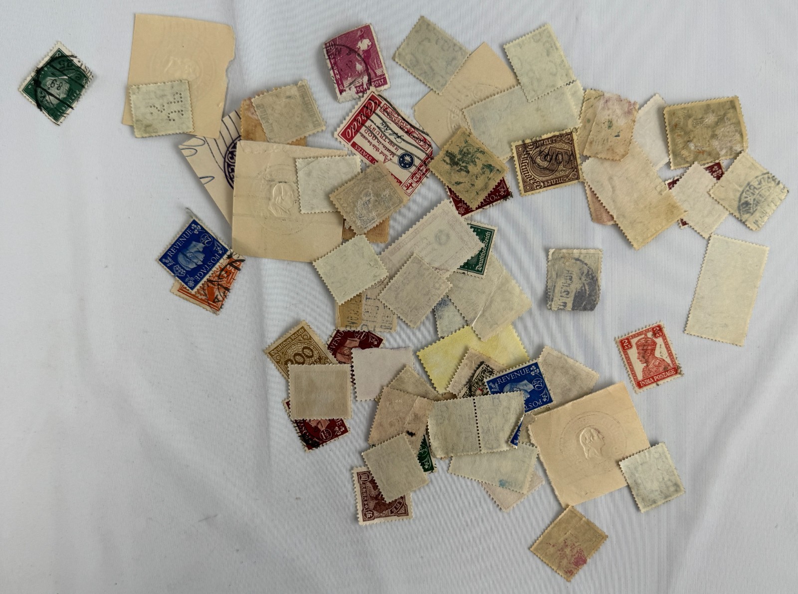 Worldwide Vintage Postage Stamp Collection Lot Great Britain Revenue, USA