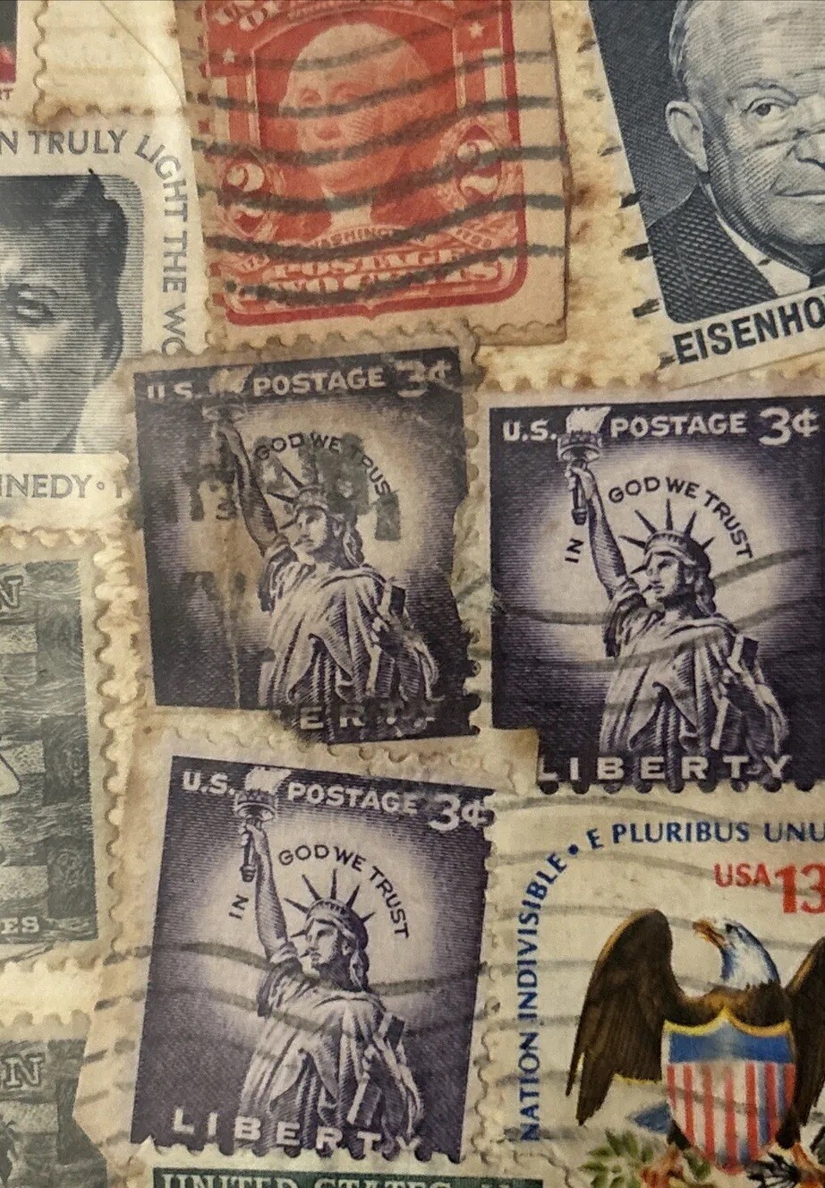 3 Cents Purple Statue of Liberty Stamp From A Very Large Inherited Collection